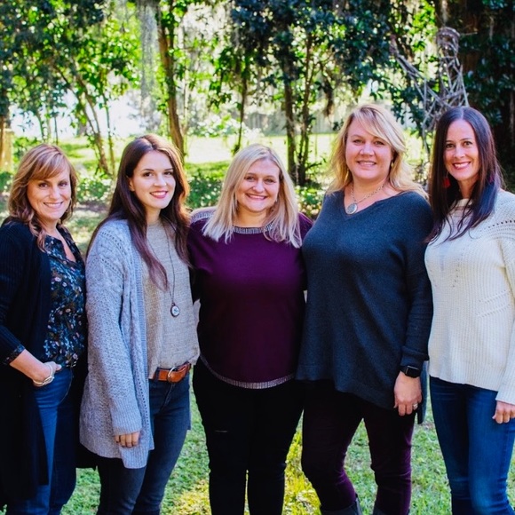 One Purse Can Change A Life - Picture 14 of 15